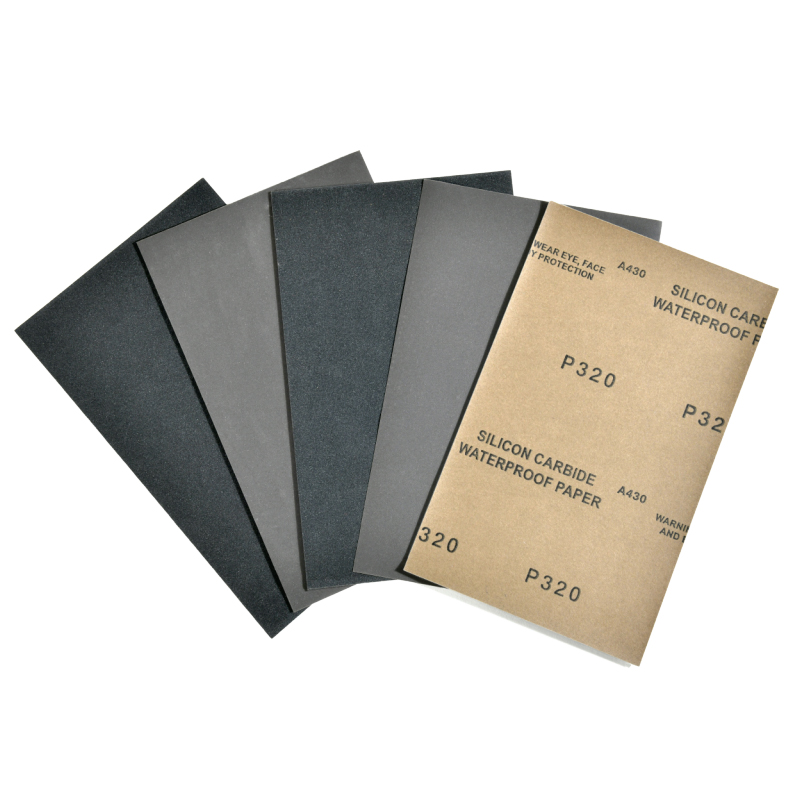 Tại sao đĩa giấy nhám chịu nước lại lý tưởng để mài các bề mặt cong?